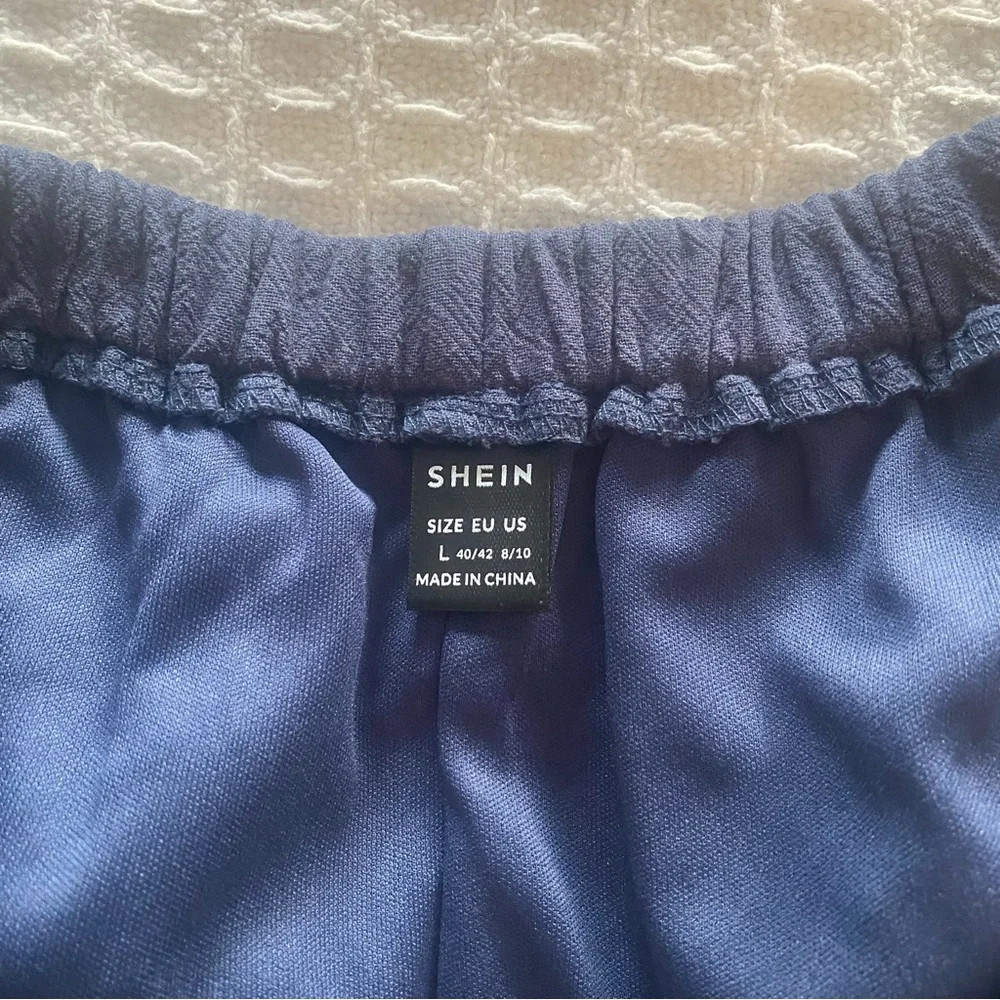 SHEIN blue elastic waist shorts size large 8/10